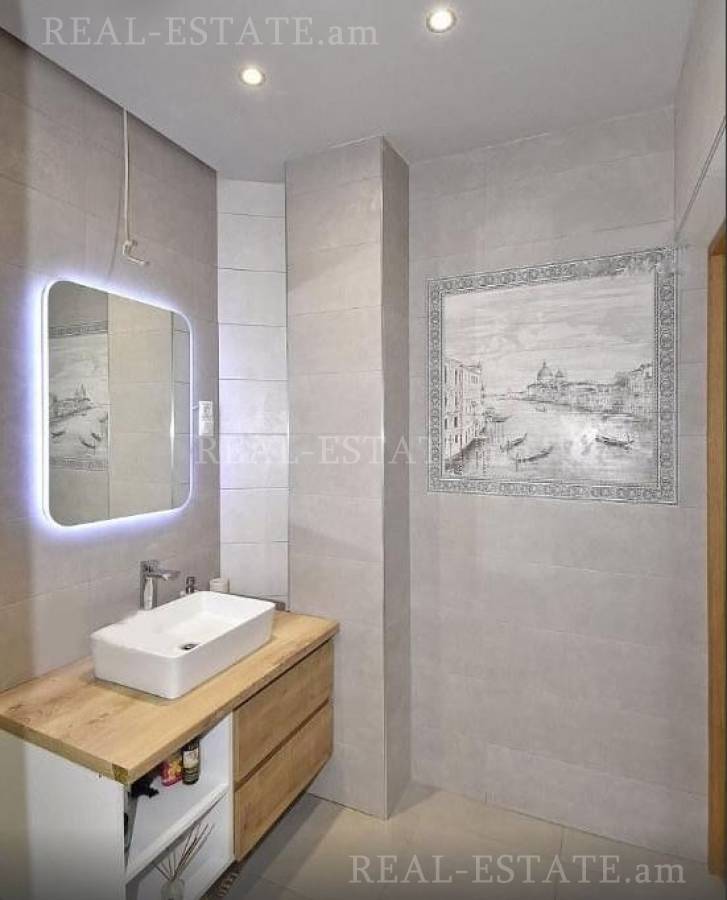 3 սենյականոց բնակարան  Սևակի փող, Քանաքեռ-Զեյթուն Երևան, 125978