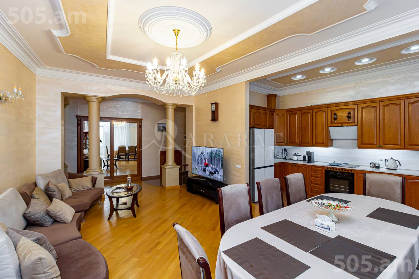 5 bedroom apartment for sale Dzorap St, Center Yerevan, 153331
