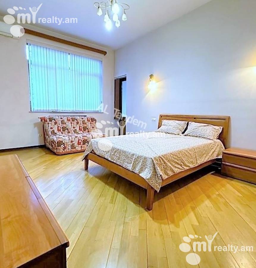 4 bedroom apartment for rent Sayat-Nova Ave, Center Yerevan, 139715