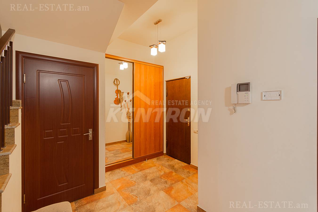 Առանձնատուն  Ծարավ Աղբյուրի փող., Ավան Երևան, 138381