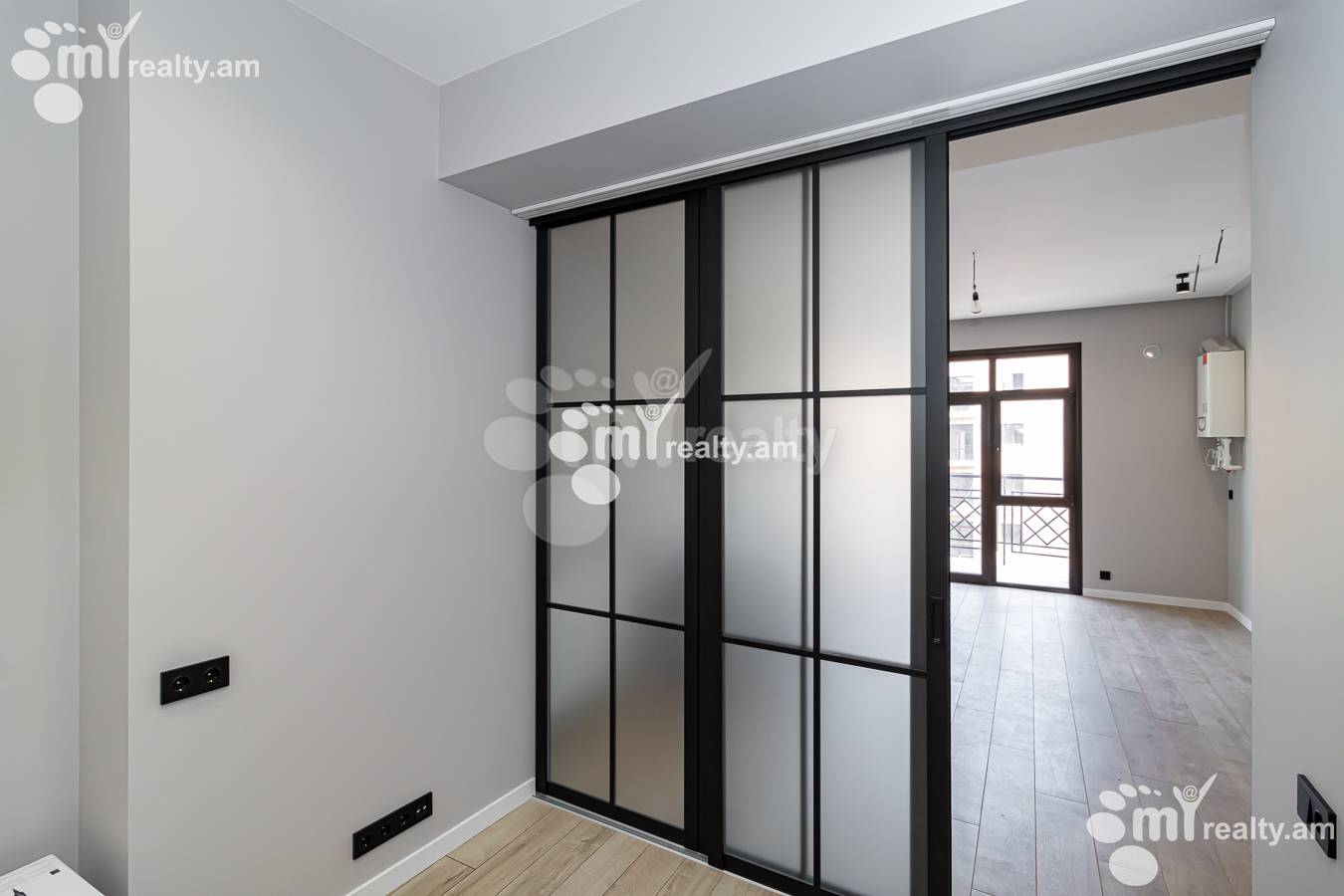 3 bedroom apartment for sale خیابان میکویان, داوتاشِن ایروان, 150520