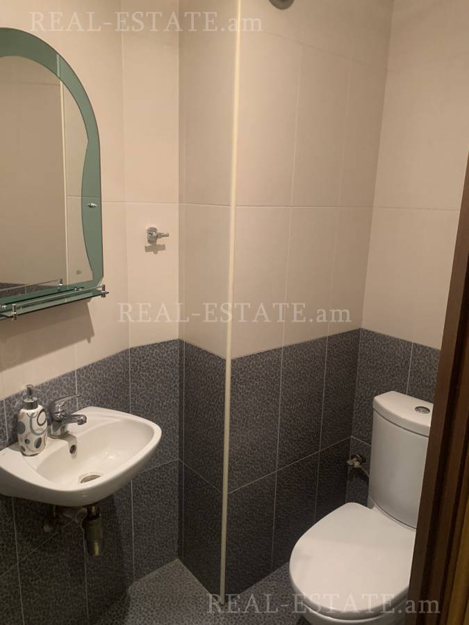 Купить 4 комнатную квартиру Гулакян ул, Арабкир Ереван, 133258