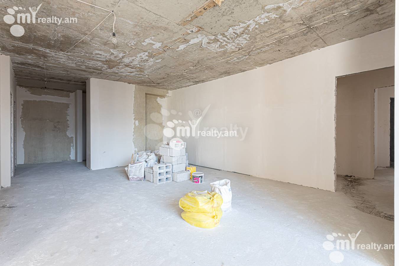 4 bedroom apartment for sale Aram St, Center Yerevan, 156910