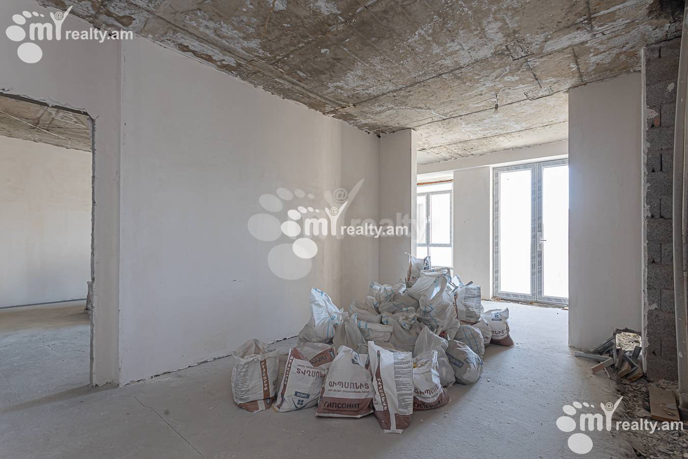4 bedroom apartment for sale Aram St, Center Yerevan, 156910