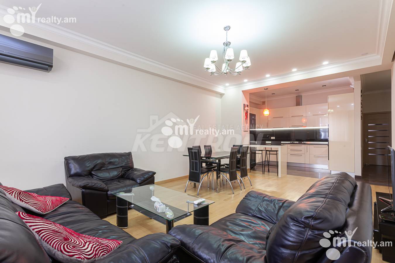 3 սենյականոց բնակարան վարձով Արամի փող, Կենտրոն Երևան, 156057