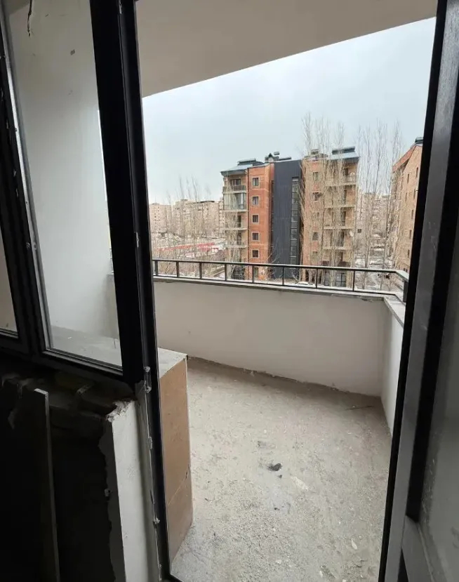 Купить 3 комнатную квартиру А. Бабаджанян ул, Квартал Ваагни Ереван, 160893