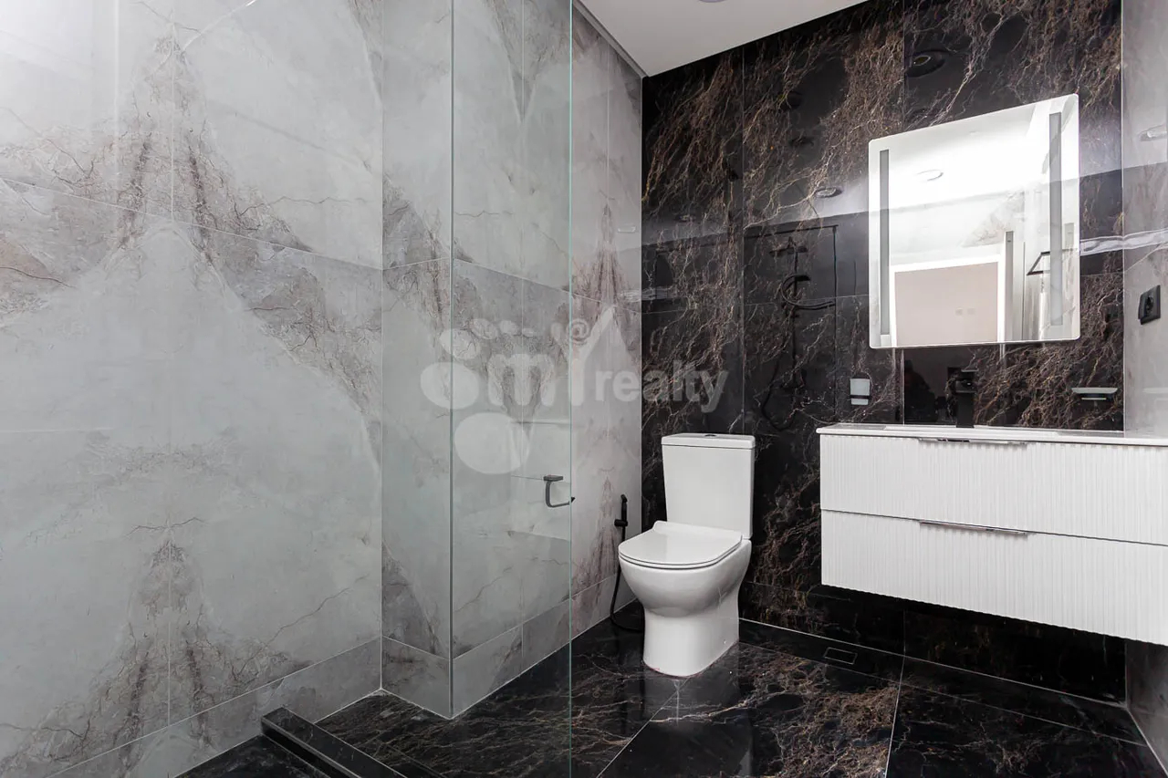 2 bedroom apartment for sale Antarayin, L.Azgaldyan street,, Center Yerevan, 160786