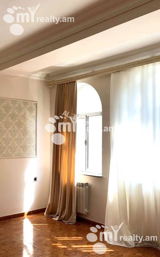 Commercial property for rent Kajaznuni St, Center Yerevan, 153884