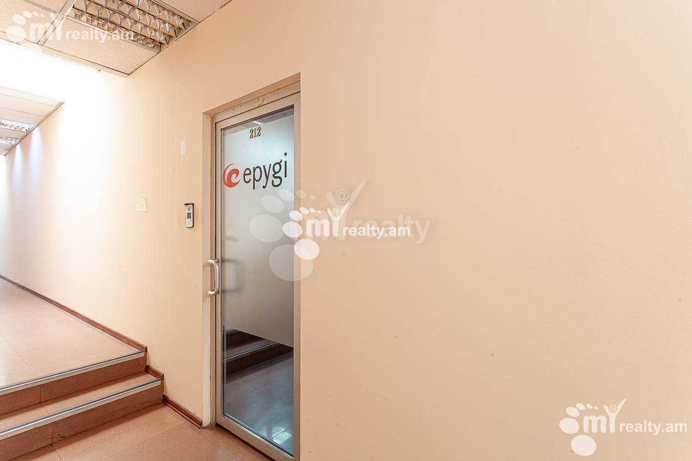 Снять коммерческoе помещение Терян ул, Центр Ереван, 148861