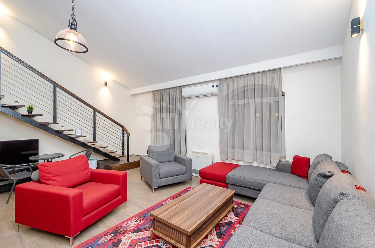 4 bedroom apartment for rent Teryan St, Center Yerevan, 161927