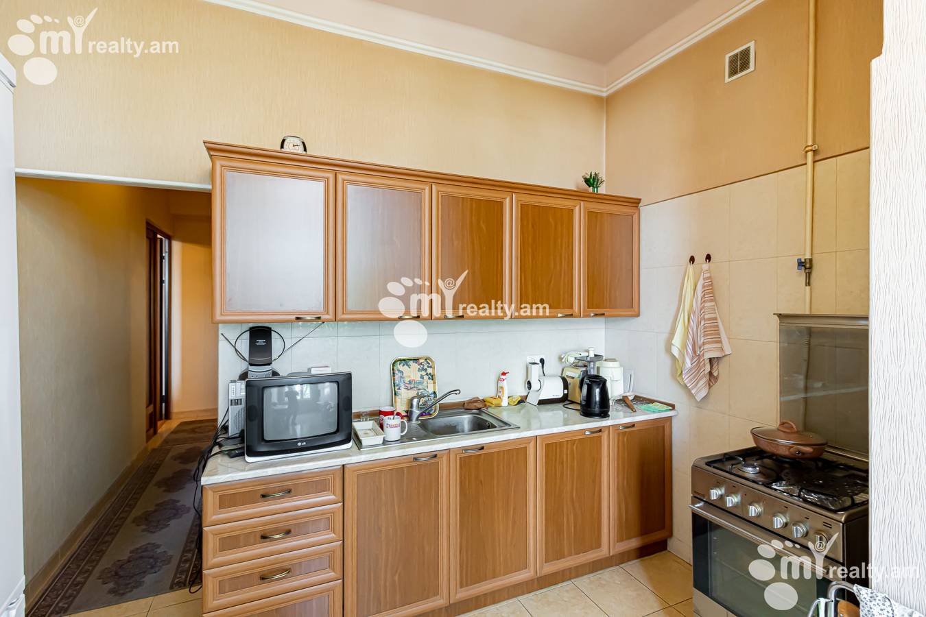3 bedroom apartment for sale Kievyan St, Arabkir Yerevan, 153156