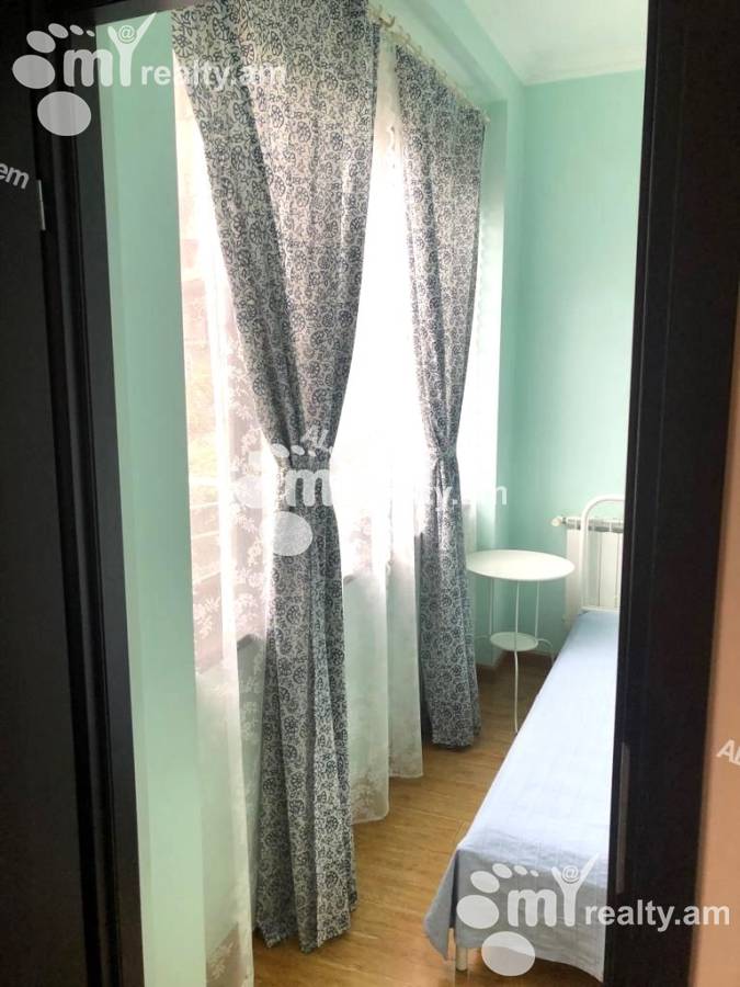 3 bedroom apartment for rent Sayat-Nova Ave, Center Yerevan, 155898