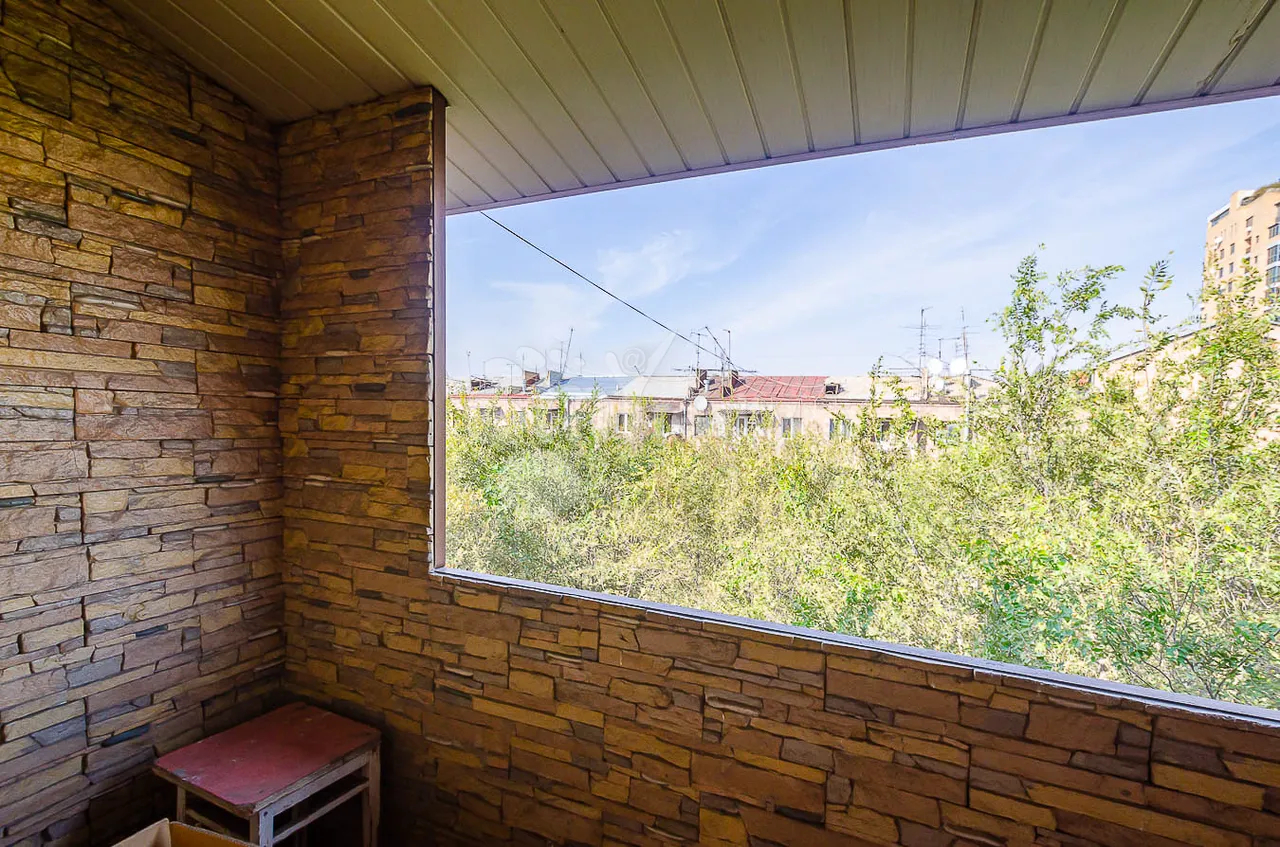 3 bedroom apartment for rent Hr.Kochar St, Arabkir Yerevan, 161922
