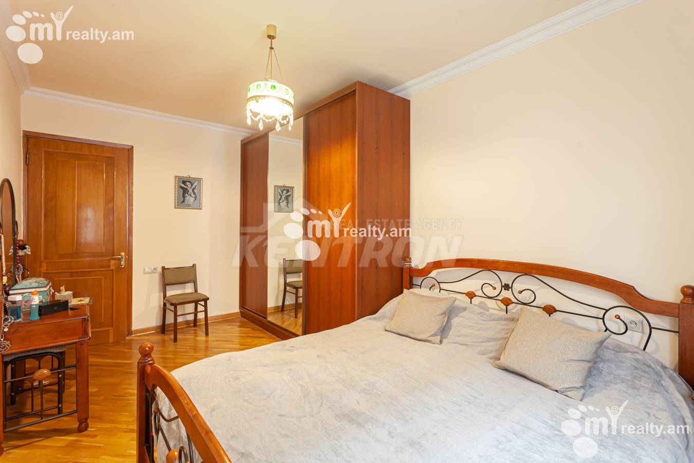3 bedroom apartment for sale K. Ulnetsi St, Qanaqer- Sejtun Yerevan, 152272