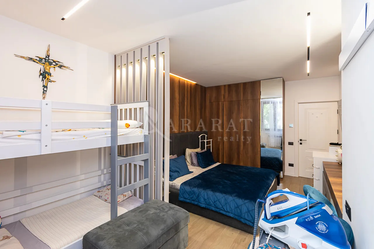 3 bedroom apartment for sale Hambardzumyan St, Arabkir Yerevan, 161974