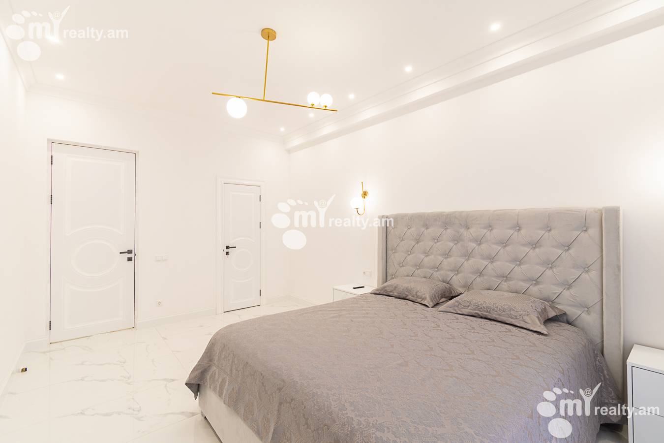 Купить 5 комнатную квартиру Сасна Црер ул., Давташен Ереван, 143122