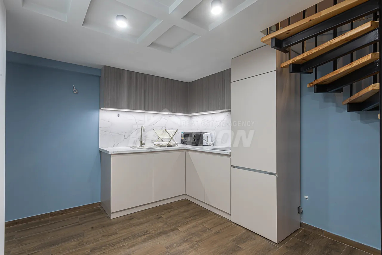 2 bedroom apartment for rent خیابان کوقباتسی, مرکز شهر ایروان, 159412