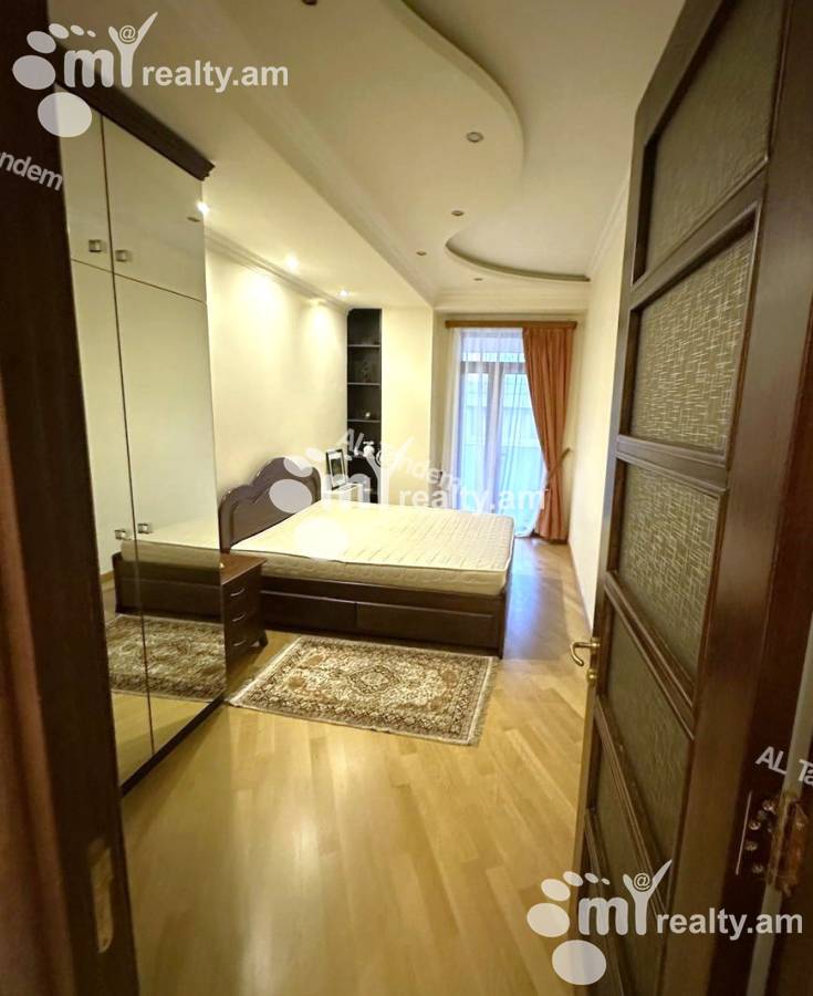 2 bedroom apartment for rent Baghramyan Ave (Kentron), Center Yerevan, 155228