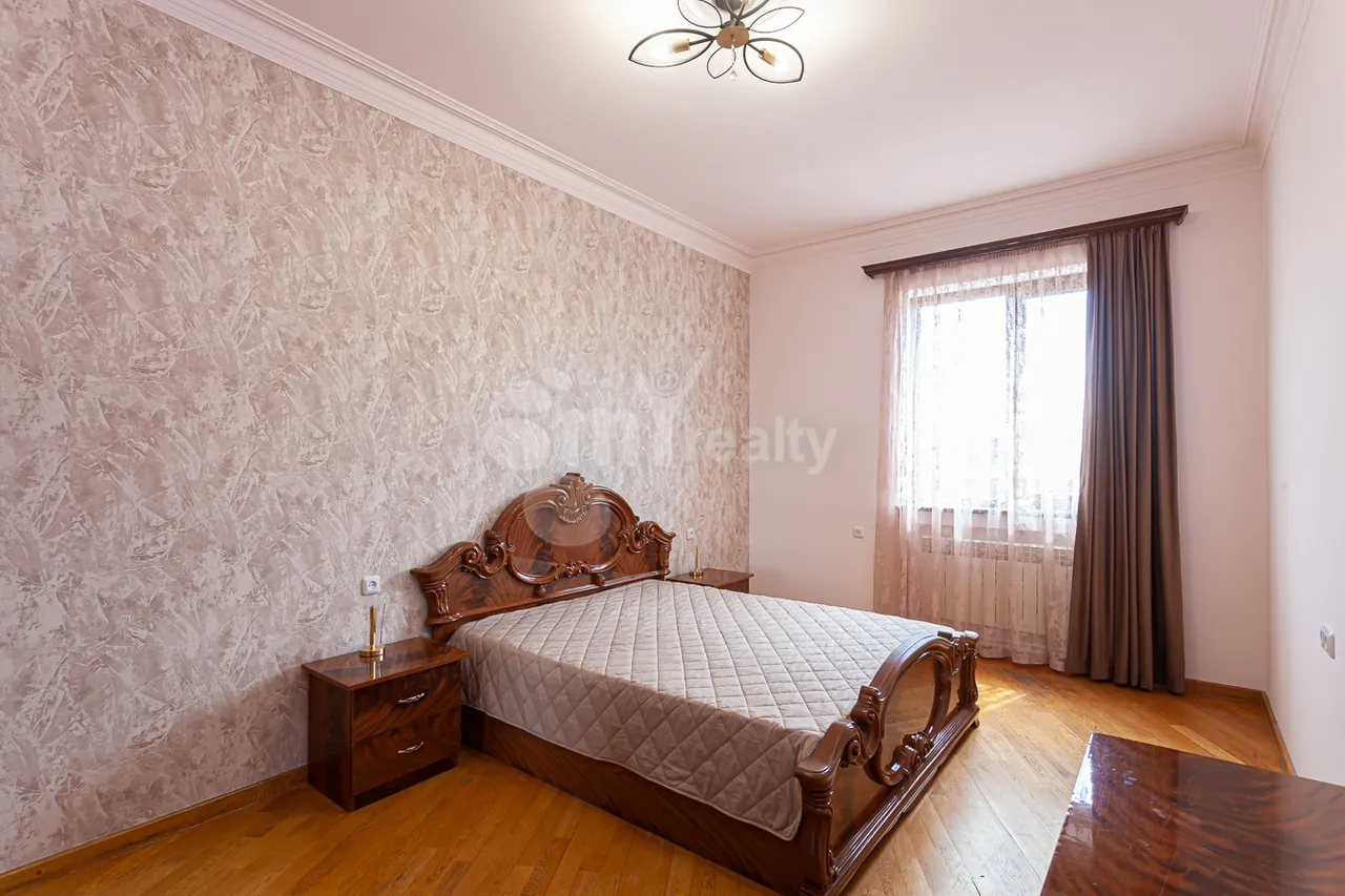 3 bedroom apartment for sale Baghramyan av(Arabkir), Arabkir Yerevan, 160532