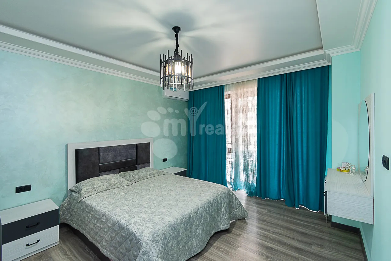 Купить дом Микоян ул, Давташен Ереван, 160031