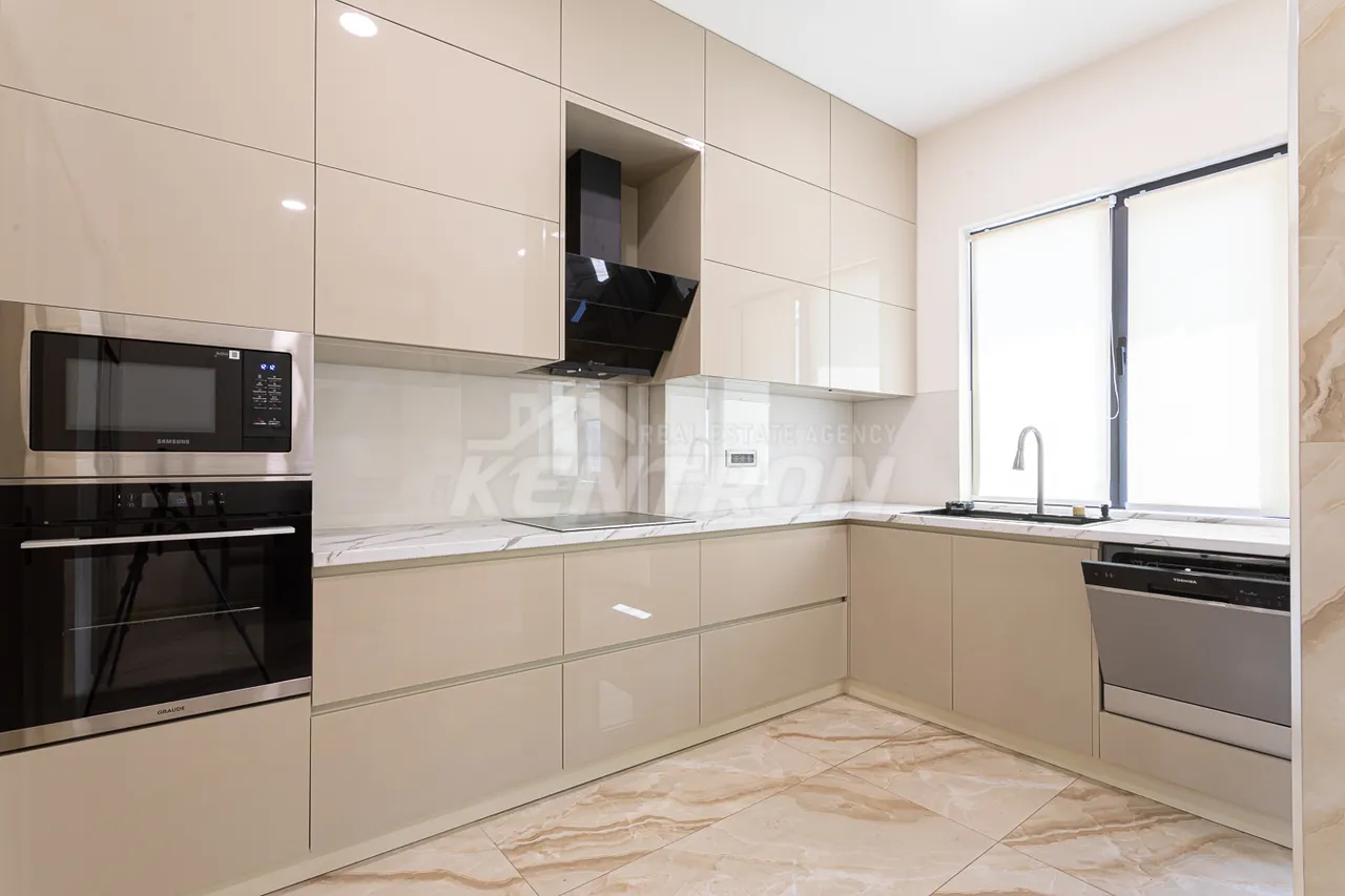 Commercial property for rent Mashtots Ave, Center Yerevan, 158865