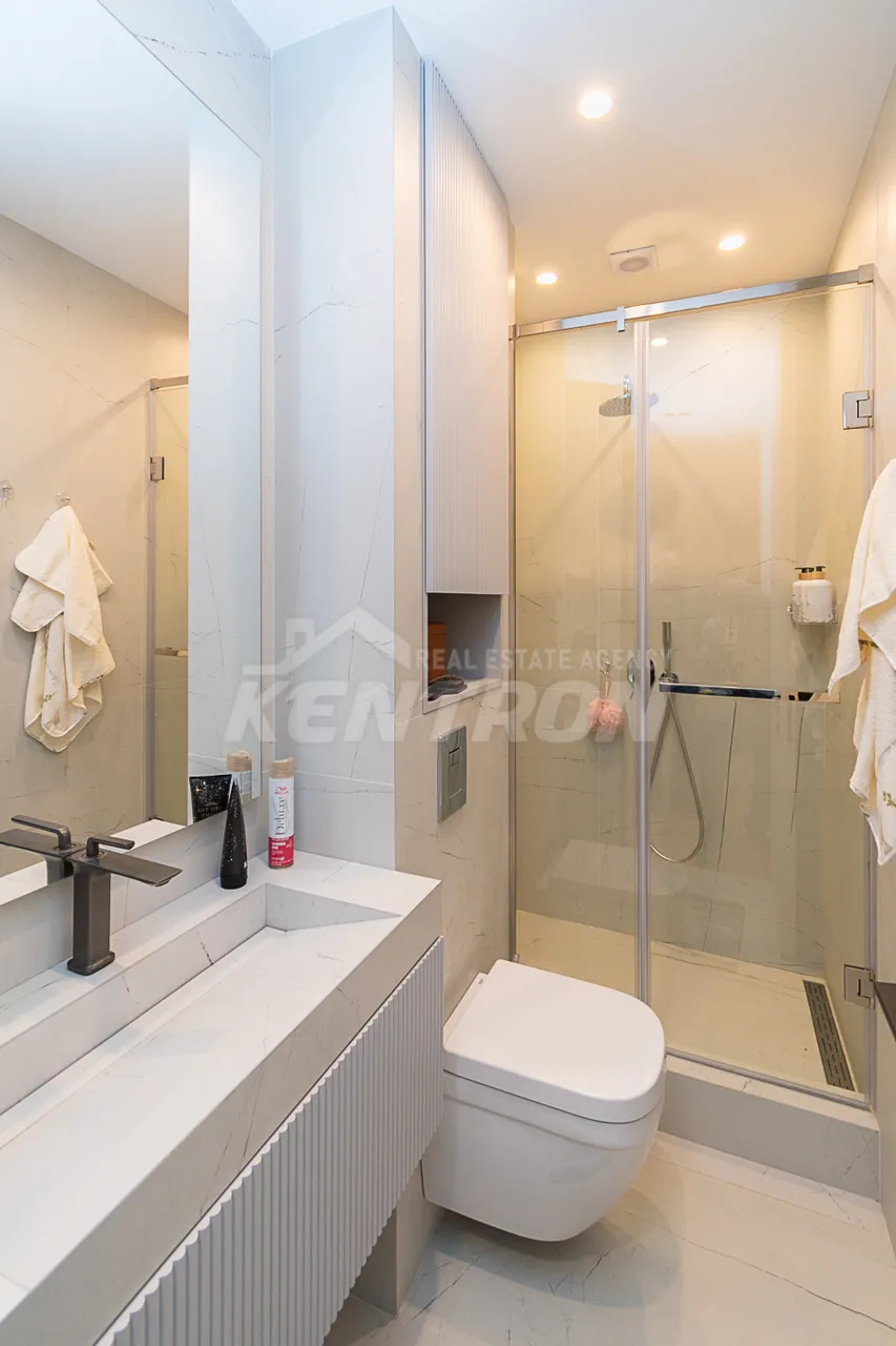 3 bedroom apartment for sale M.Khorenatsi St, Center Yerevan, 161800