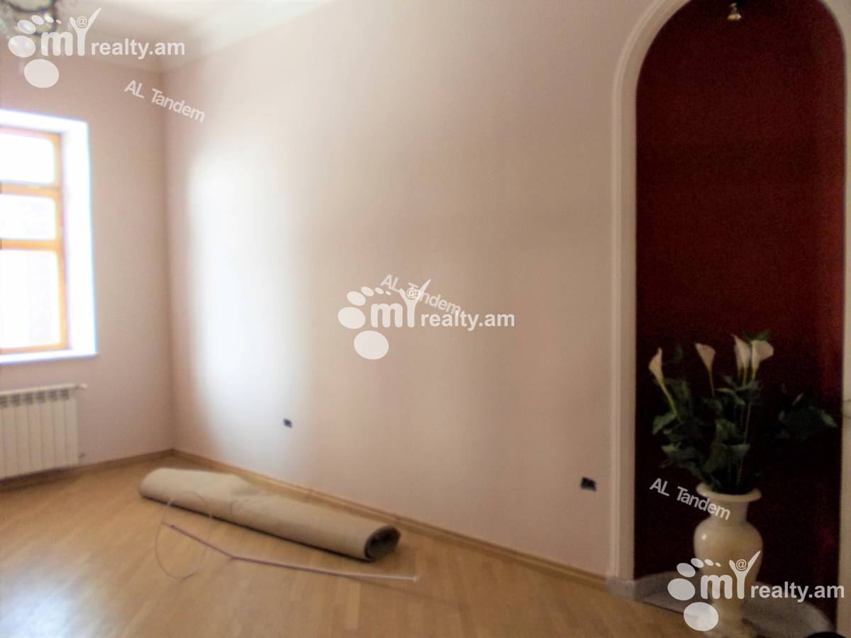 House for rent خیابان باربیوس, عربگیر ایروان, 130781