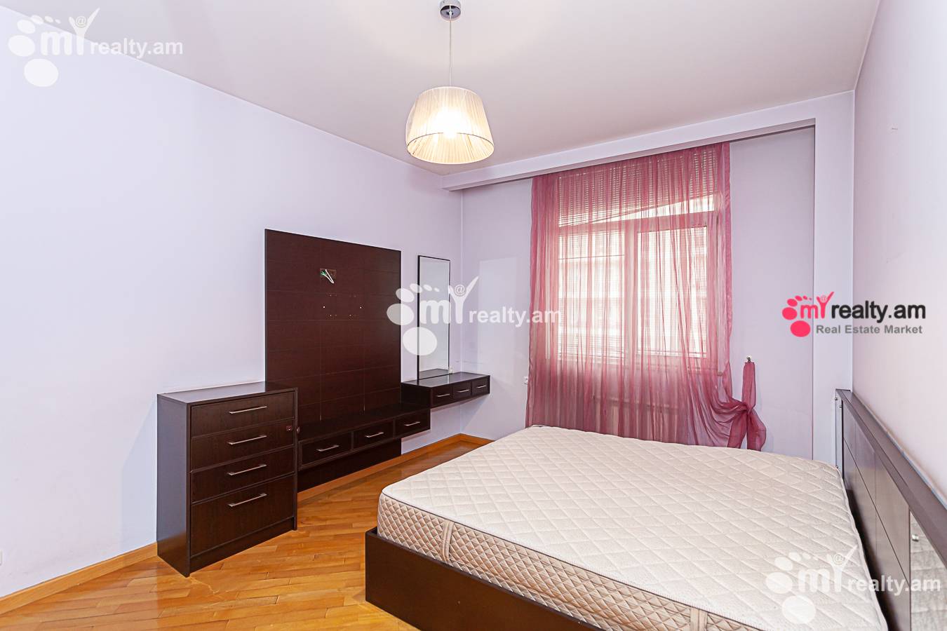 Купить 3 комнатную квартиру Ростом ул, Центр Ереван, 134225