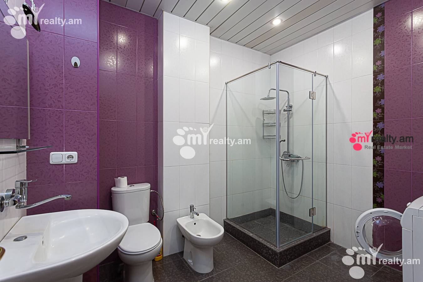 Купить 3 комнатную квартиру Ростом ул, Центр Ереван, 134225