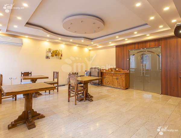 komercion-vardzakalutyun-Yerevan-Center