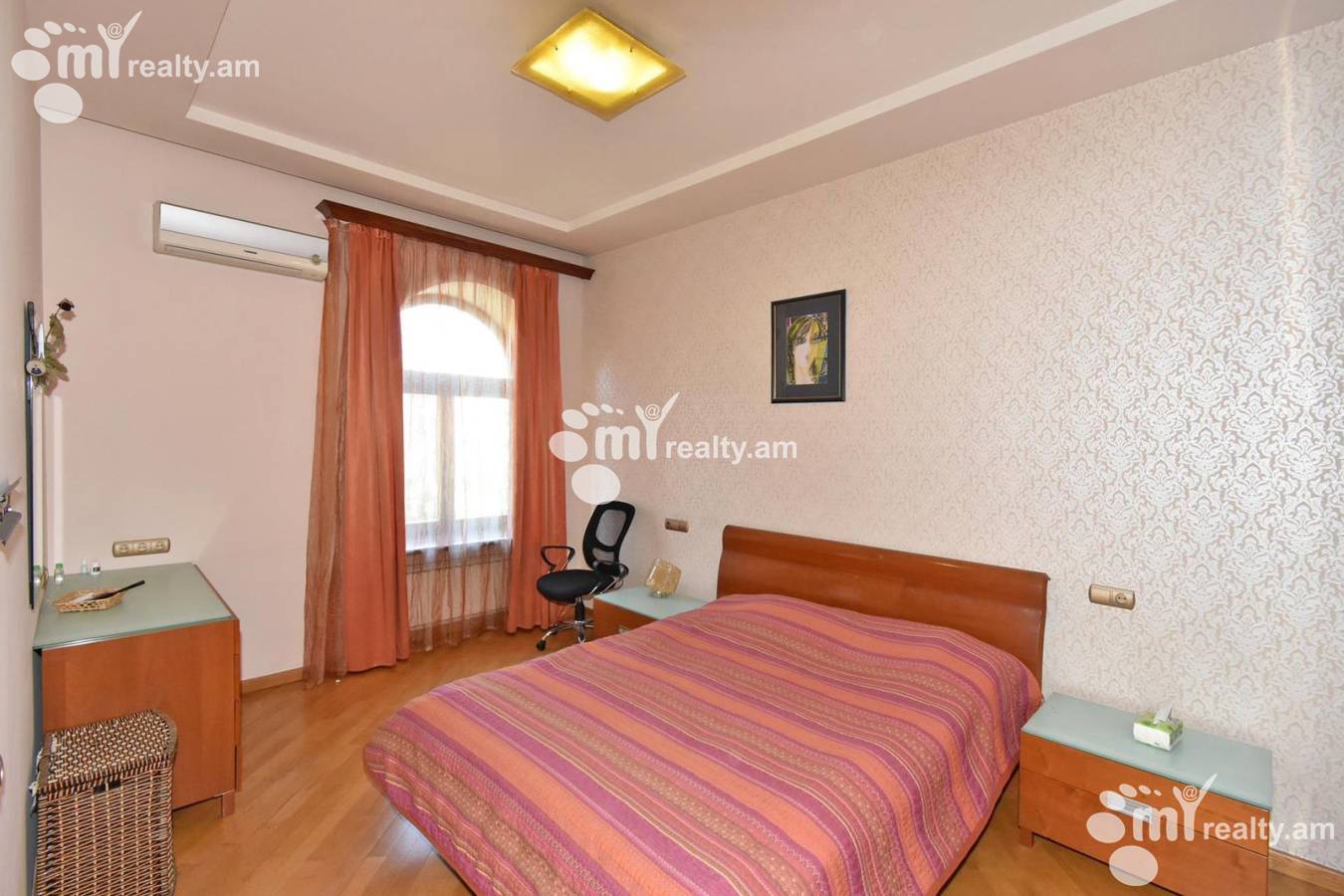 Снять 3 комнатную квартиру Саят-Нова пр, Центр Ереван, 158085