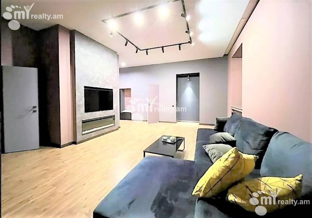 3 bedroom apartment for sale Mashtots Ave, Center Yerevan, 134405