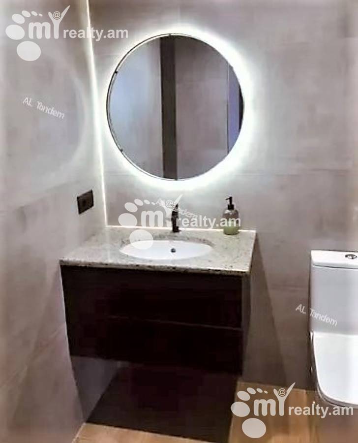 3 bedroom apartment for sale Mashtots Ave, Center Yerevan, 134405