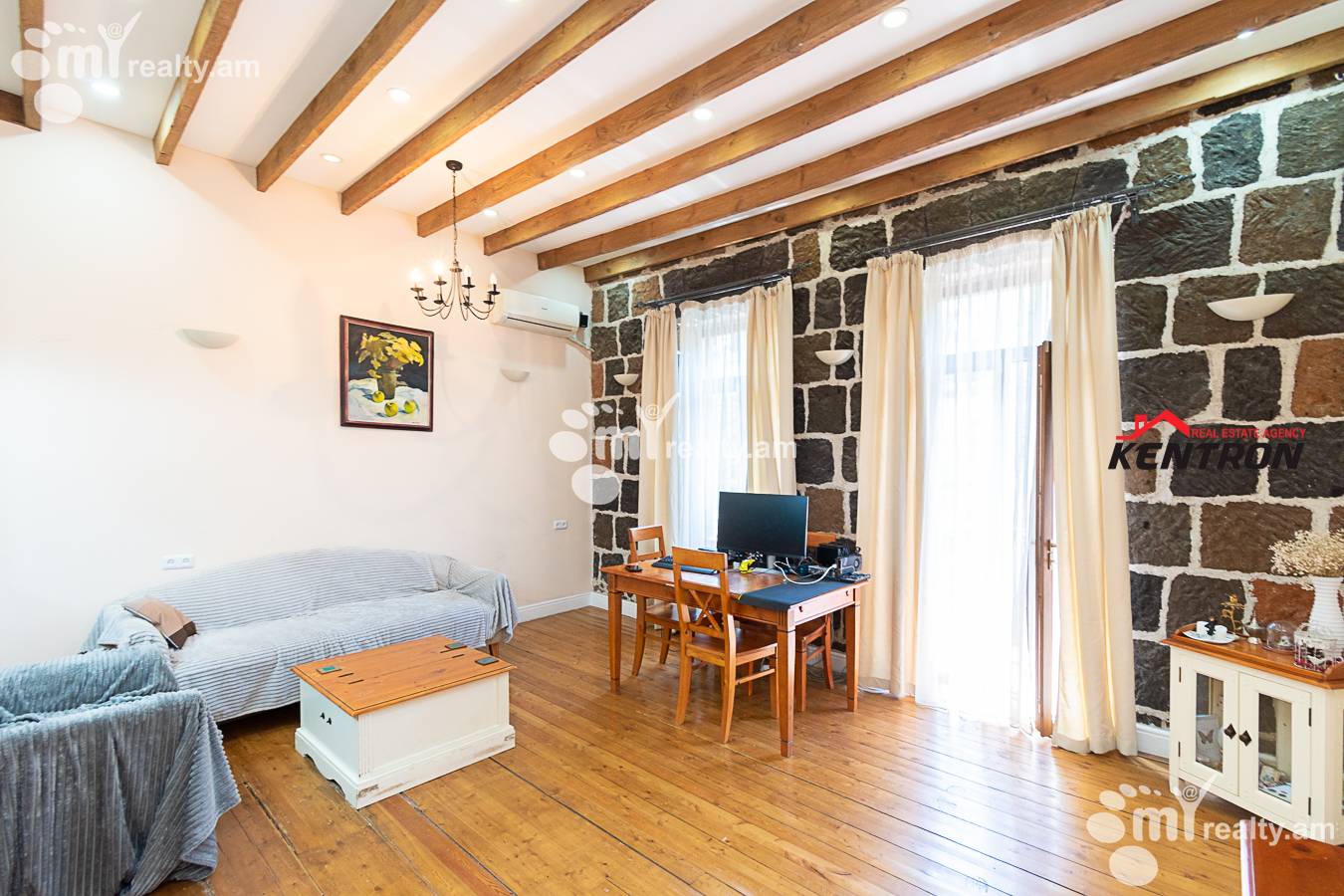 3 սենյականոց բնակարան  Պուշկինի փող, Կենտրոն Երևան, 133350