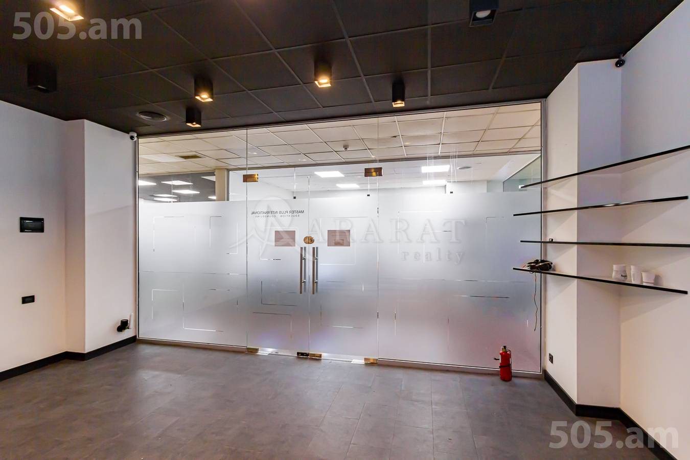 Снять коммерческoе помещение Арам ул, Центр Ереван, 151783