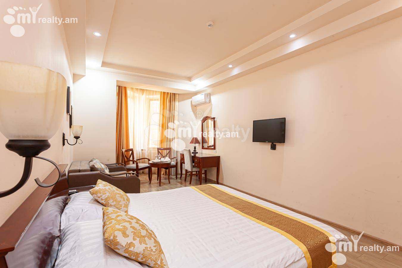 4 bedroom apartment for sale Aram St, Center Yerevan, 155101