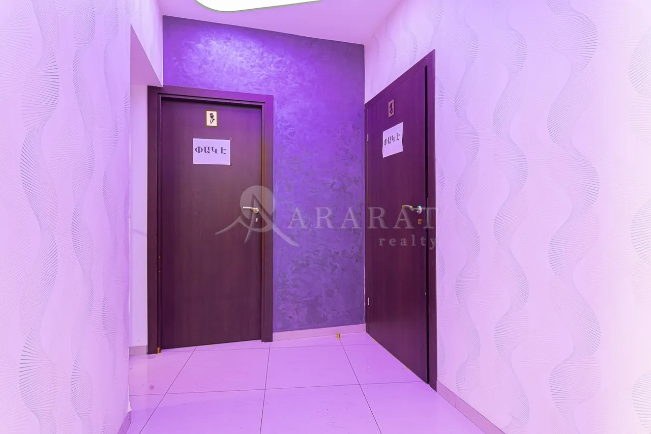 Commercial for sale خیابان شیراز, آچاپنیاک ایروان, 158296