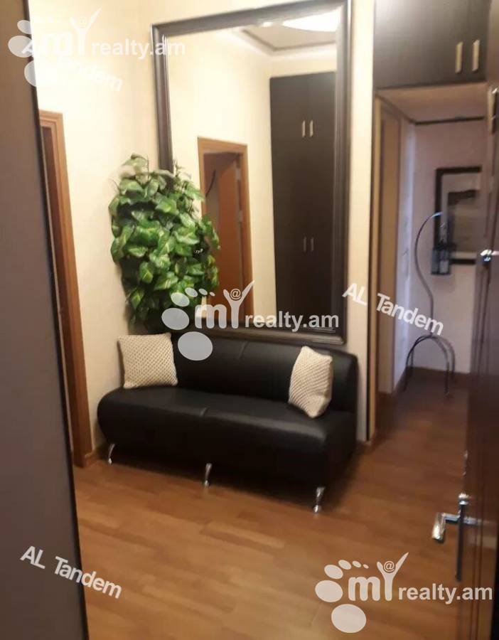 3 սենյականոց բնակարան  Մամիկոնյանց փող, Արաբկիր Երևան, 124832