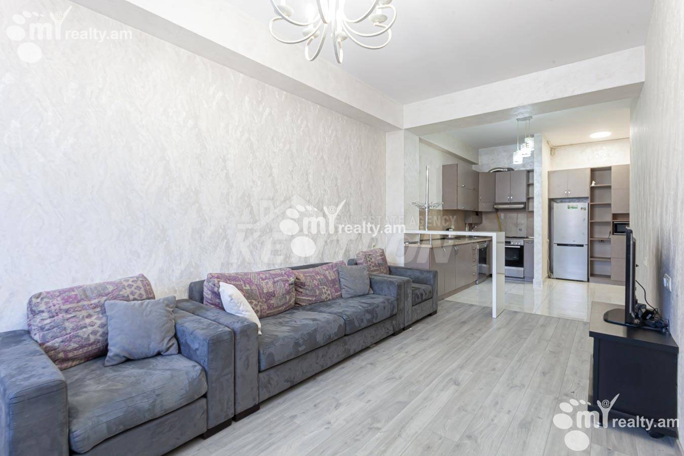 3 սենյականոց բնակարան  Նալբանդյան փող, Կենտրոն Երևան, 135466