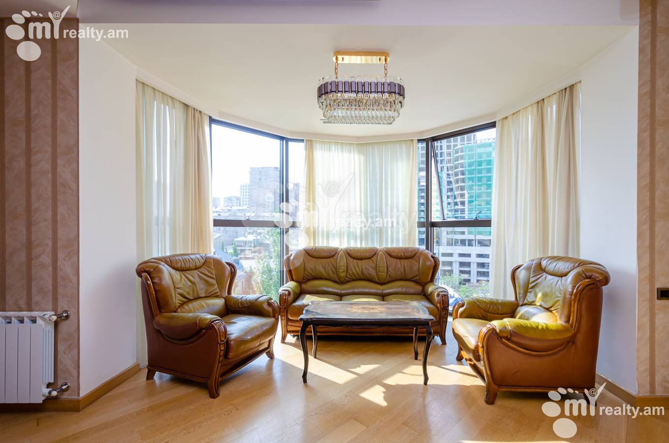 4 bedroom apartment for sale خیابان آنتارایین, مرکز شهر ایروان, 152217