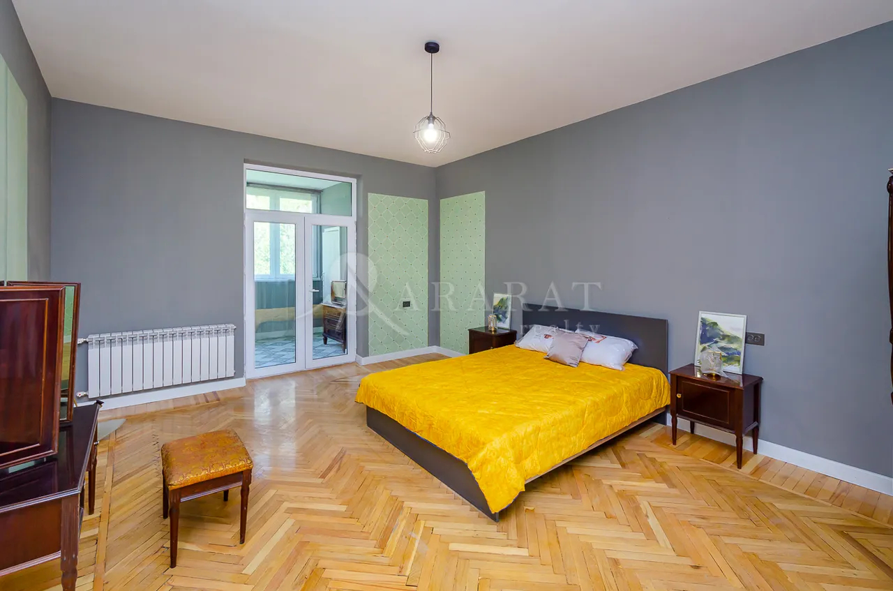 3 bedroom apartment for sale خیابان ساریان, مرکز شهر ایروان, 161881