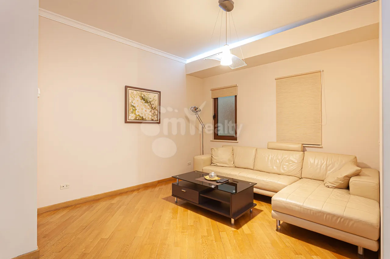 3 bedroom apartment for rent Northern (Hyusisayin)  Ave, Center Yerevan, 161919