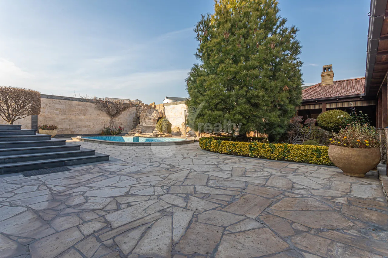 House for sale G 1 dis., Adjapnyak Yerevan, 158467