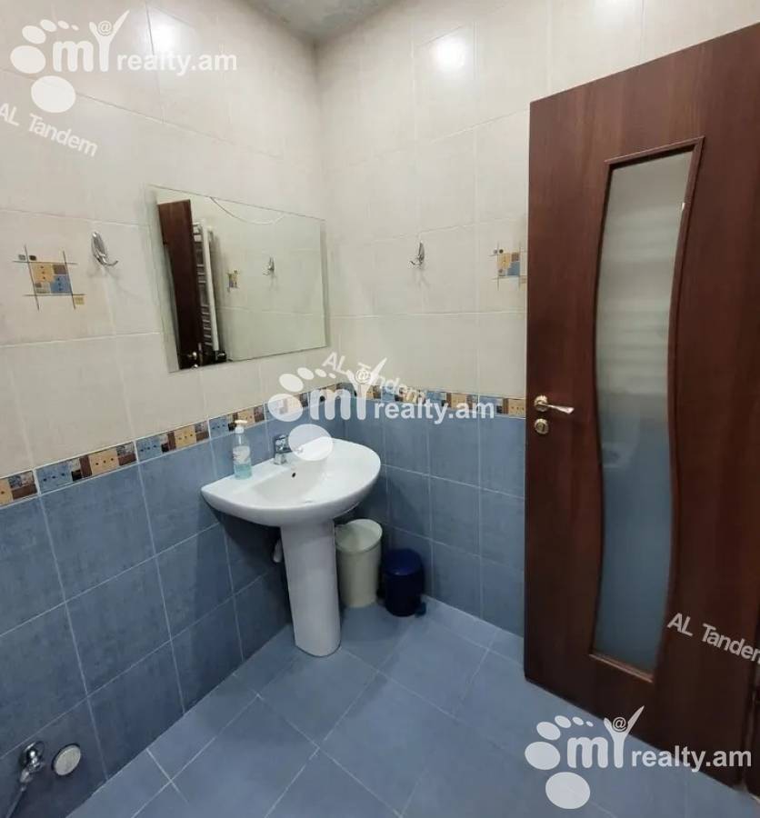 3 bedroom apartment for rent Baghramyan av(Arabkir), Arabkir Yerevan, 155998