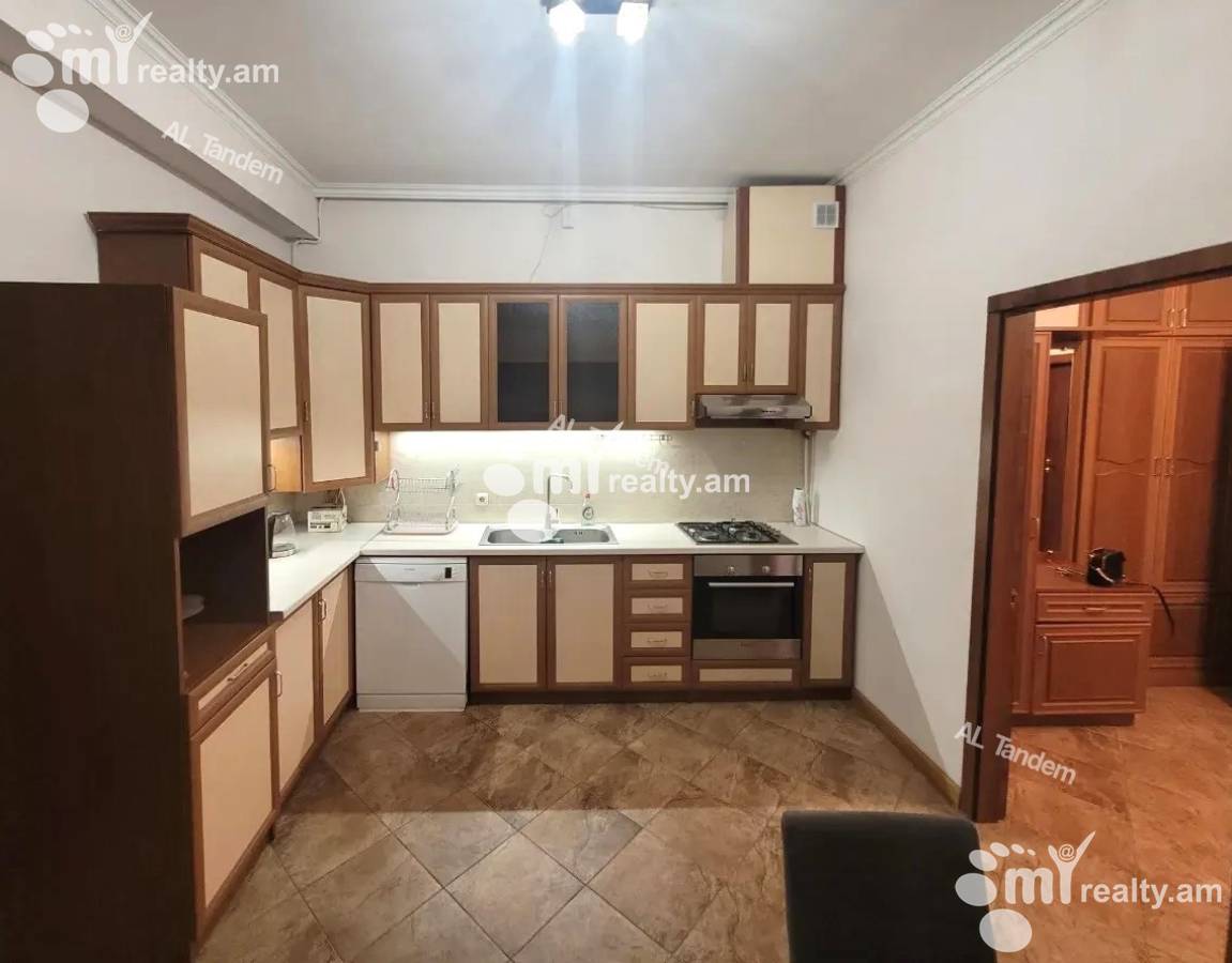 3 bedroom apartment for rent Baghramyan av(Arabkir), Arabkir Yerevan, 155998