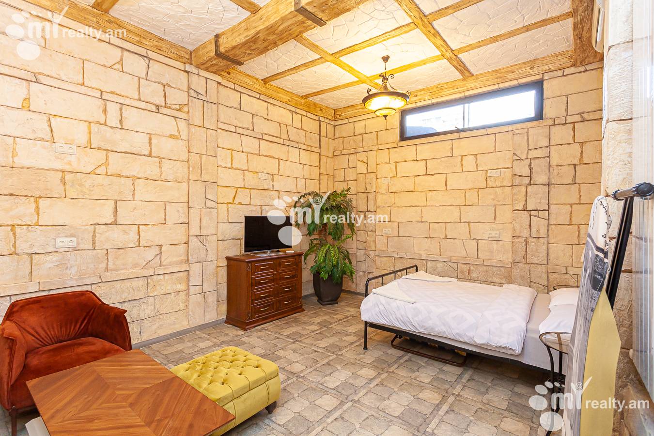 Commercial property for sale Zakyan St, Center Yerevan, 143784