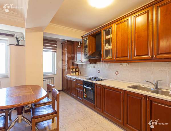 3-senyakanoc-bnakaran-vacharq-Yerevan-Arabkir