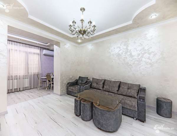 varcov-bnakaran/2-senyakanoc/Leningradyan+St/Ajapnyak/Yerevan