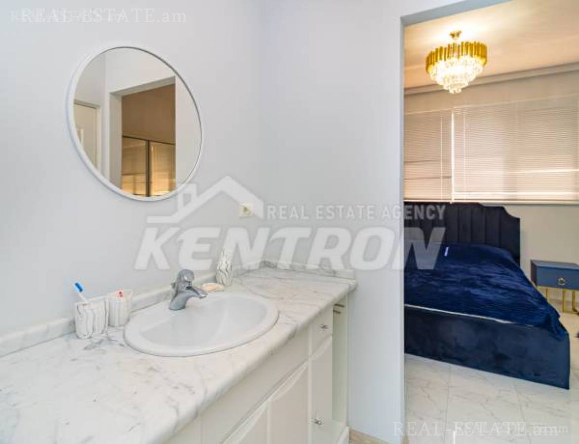 3 bedroom apartment for sale Sarmen St, Center Yerevan, 139638