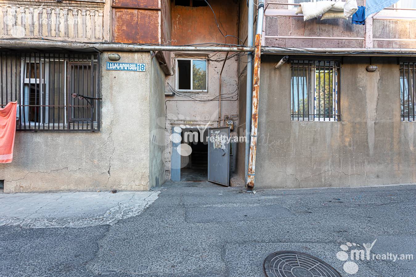 3 bedroom apartment for sale خیابان لِنینگراندیان, آچاپنیاک ایروان, 156721